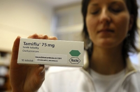 Lék Tamiflu používaný proti prasečí chřipce.